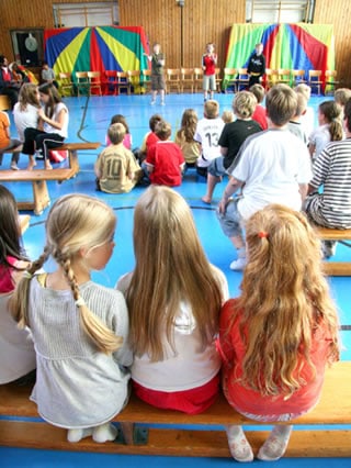 TOUSSINI.de circus mobile Schulprojekt